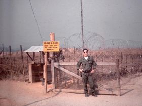 Gate at Dak To, Ralph Graves photo