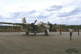 Visiting Aircraft, C-2B USN, Feb-Jun 65, Neil McCutchan photo.3
