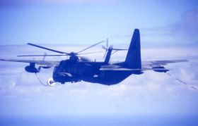 air refuel 7 May 86 069